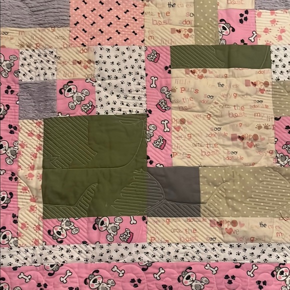 Toddler Size Patchwork Quilt - Picture 2 of 5